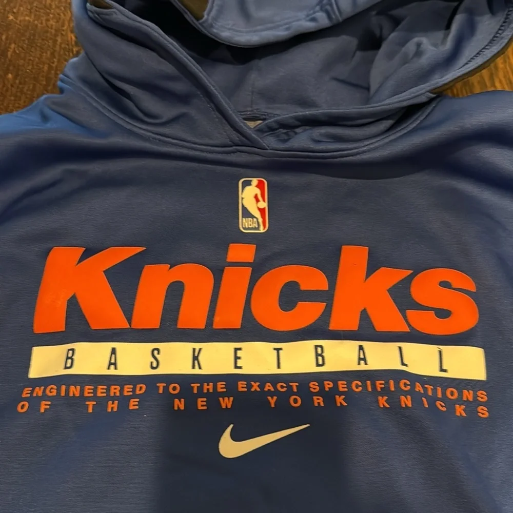 Nike Kids Blue Knicks Hoodie. Youth size medium - Picture 10 of 12